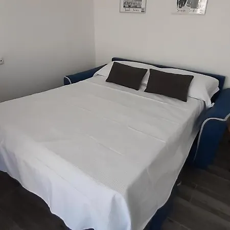 Torremolinos Suite Apartment *