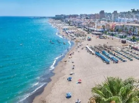Torremolinos Suite Apartment *