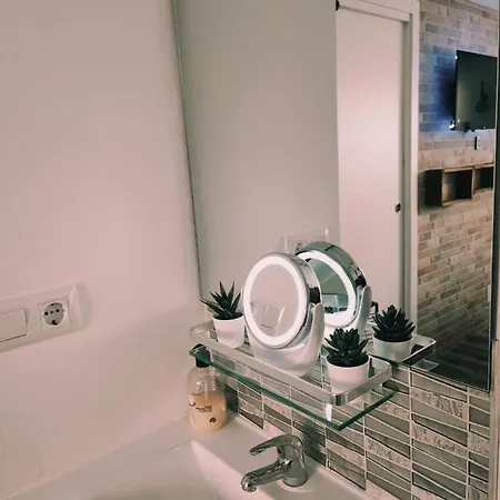 Torremolinos Suite Apartment *