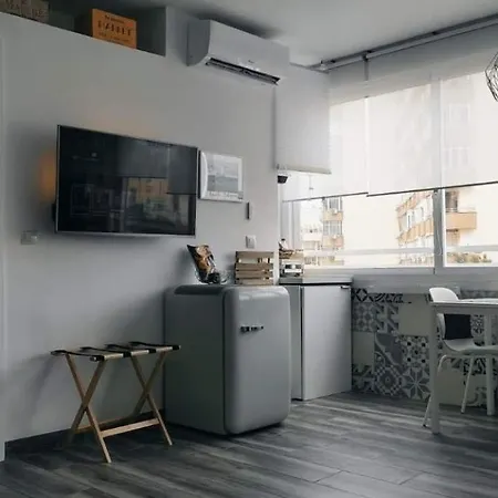 Torremolinos Suite Apartment