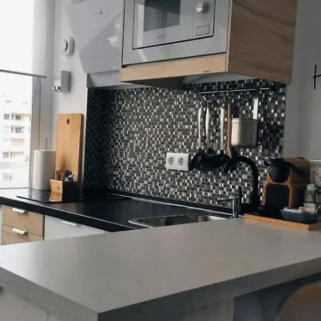 Torremolinos Suite Apartment *